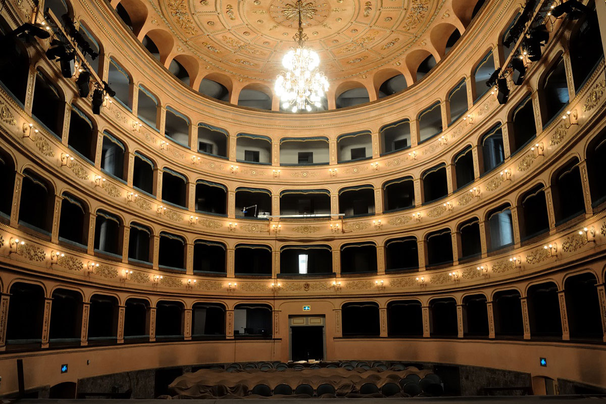 1-Teatro_Rossini