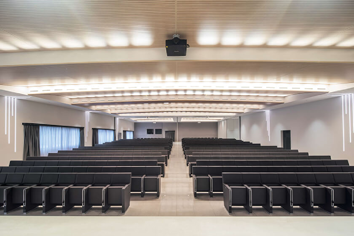 5-Auditorium-Cefla